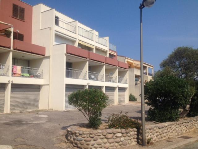 Appartement Vue Mer Et Montagne Calvi  Esterno foto